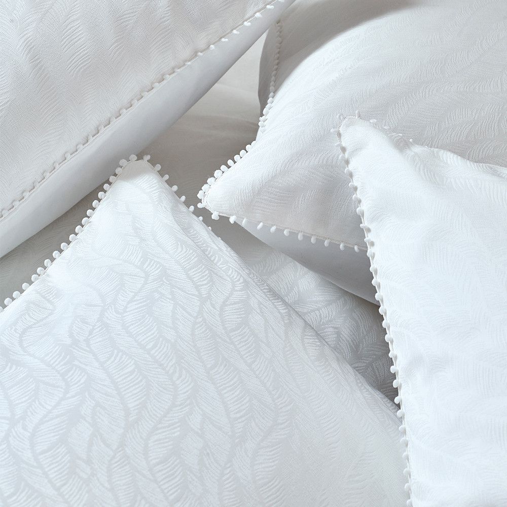 Garnier Thiebaut - duvet cover - Alula Blanc