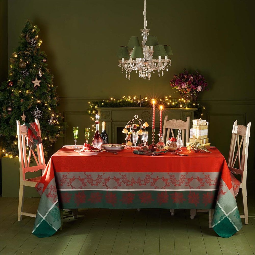 Garnie-Thiebaut - Tablecloth - Cadeaux De Noel Rouge - GS - Various sizes